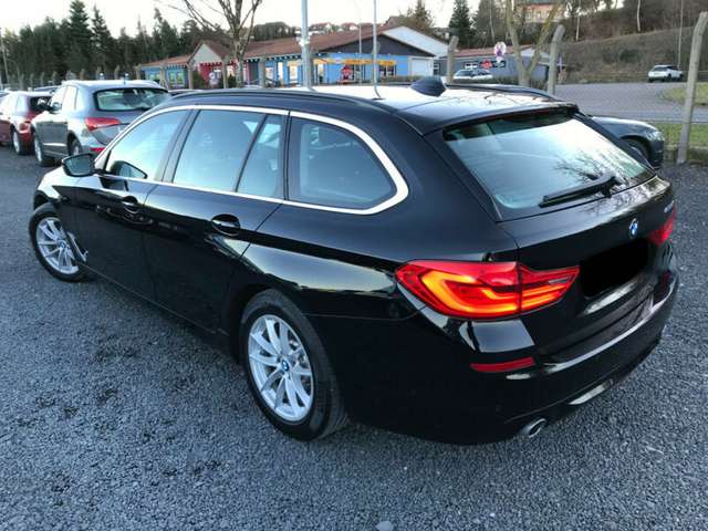 Left hand drive BMW 5 SERIES 520D TOURING